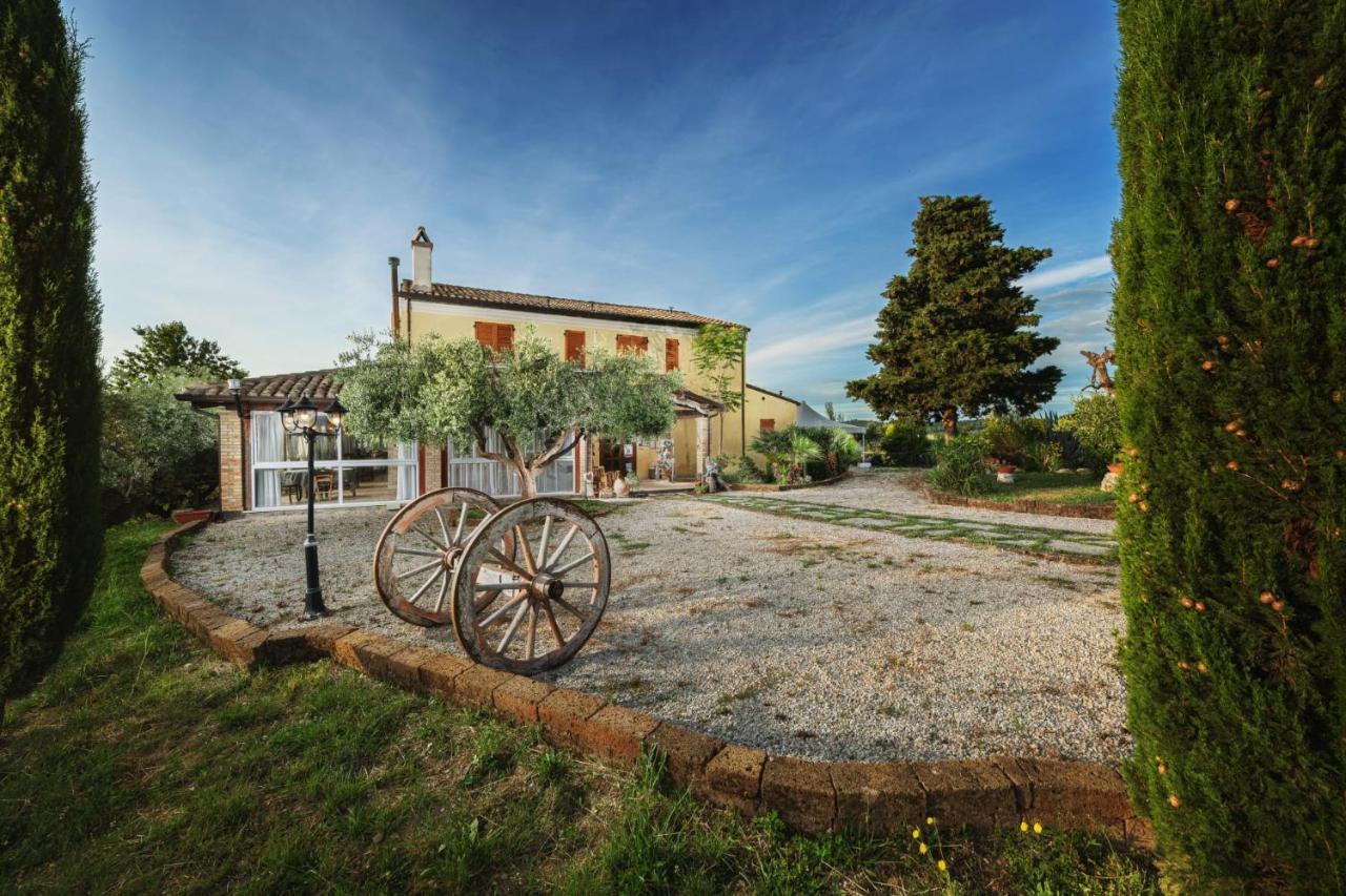 Briciola Di Sole B&B E Ristorante Borgo  Εξωτερικό φωτογραφία