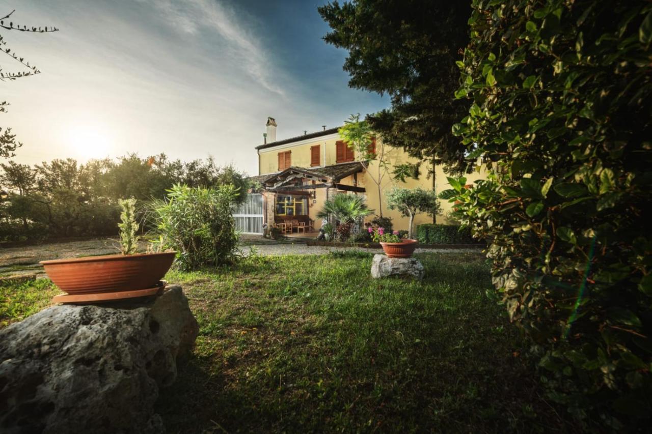 Briciola Di Sole B&B E Ristorante Borgo  Εξωτερικό φωτογραφία